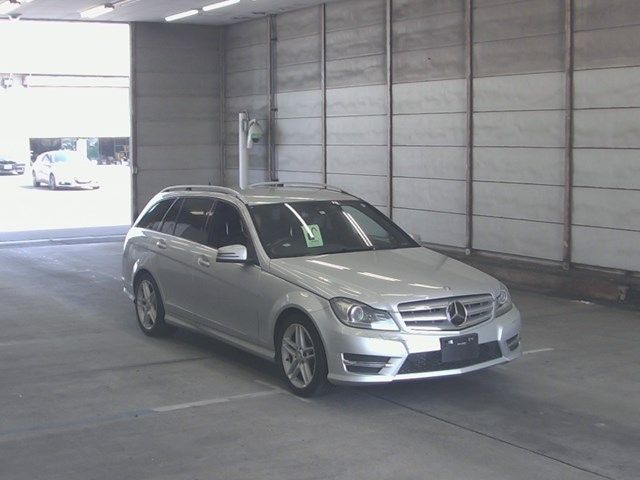 5013 MERCEDES BENZ C CLASS WAGON 204248 2014 г. (ARAI Bayside)